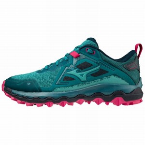 Green Women's Mizuno Wave Mujin 8 Running Shoes | MXW176302