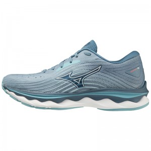 White Women's Mizuno Wave Sky 6 Running Shoes | HRV146750