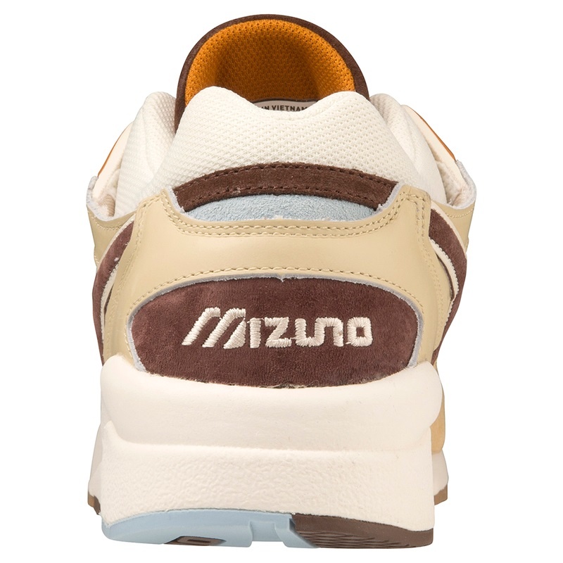 Beige Women's Mizuno Sky Medal Premium Sneakers | NPG984302