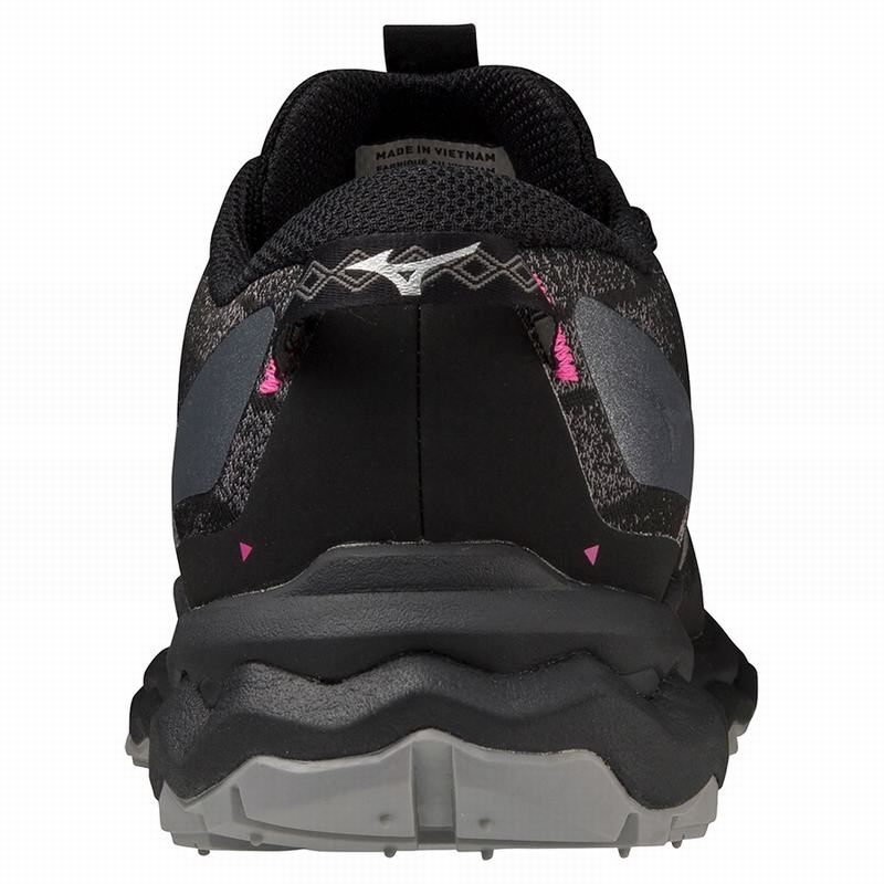 Black / Fuchsia Women's Mizuno Wave Daichi 7 GTX Trail Running Shoes | FRW376409