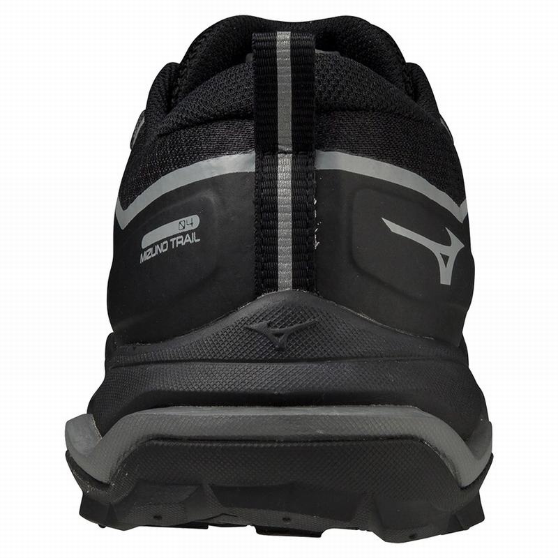 Black / Metal Grey / Dark Grey Men's Mizuno Wave Ibuki 4 GTX Trail Running Shoes | HWR796413