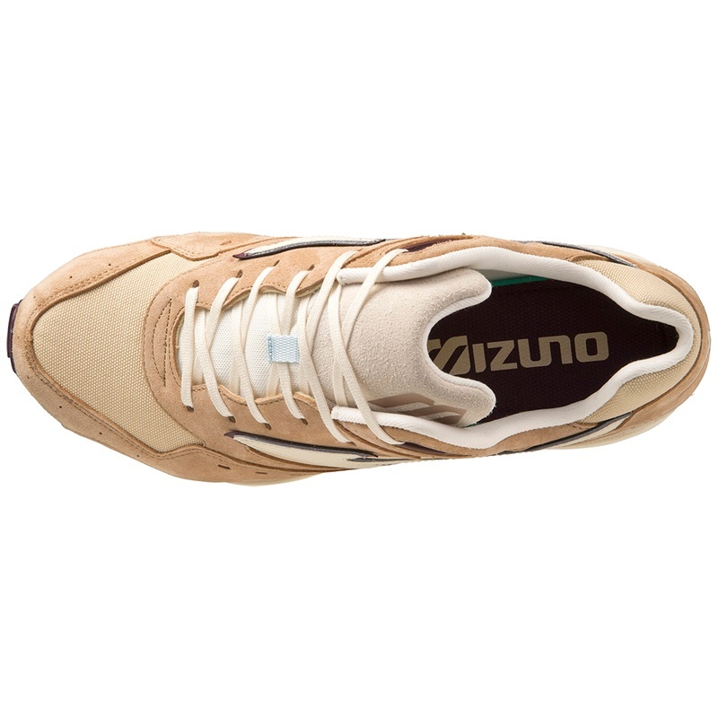 Brown Men's Mizuno Contender Premium Sneakers | IFL429710