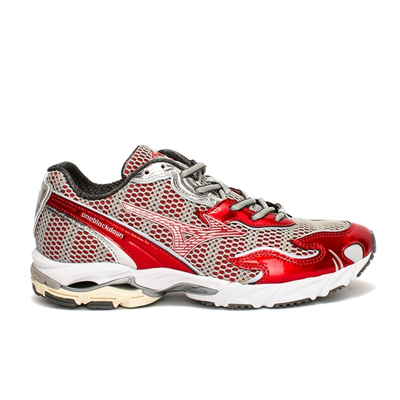 Orange Women's Mizuno Wave Rider 10 