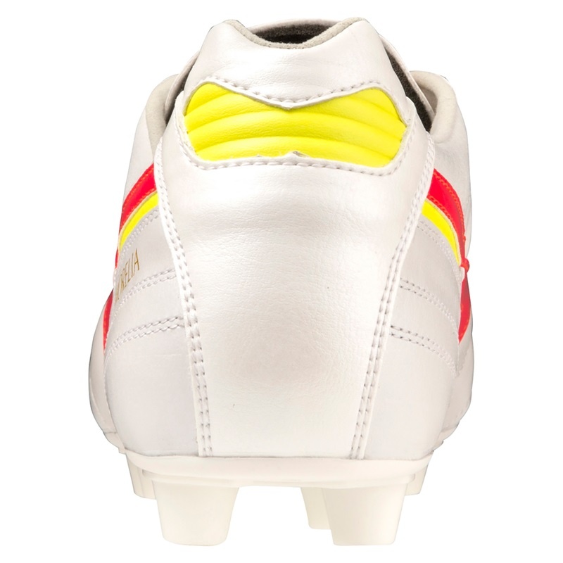 White Men's Mizuno Morelia II Elite Football Boots | BQS752863