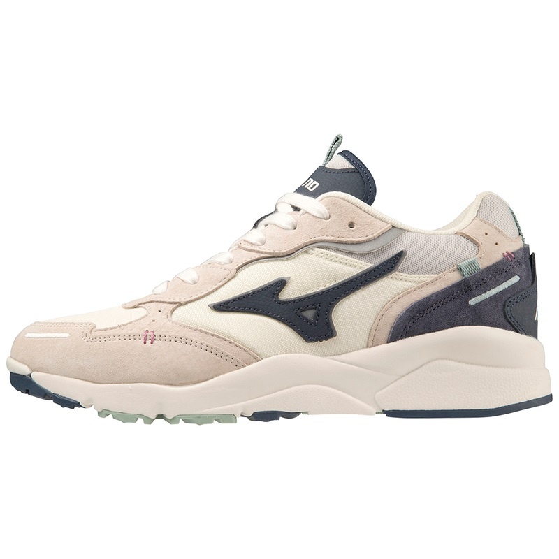 White Women\'s Mizuno Sky Medal Beta Sneakers | SOM085241