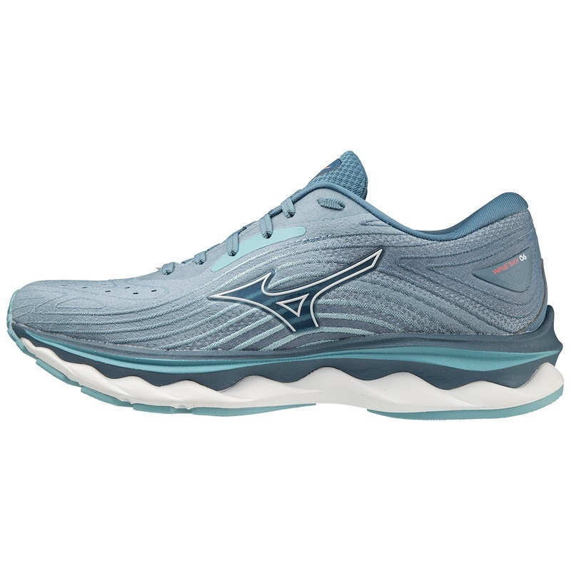 White Women\'s Mizuno Wave Sky 6 Running Shoes | HRV146750