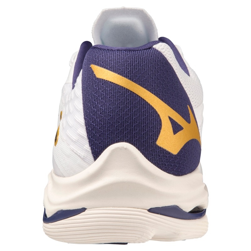 White / Gold Men's Mizuno Wave Lightning Z7 Volleyball Shoes | JTN521740