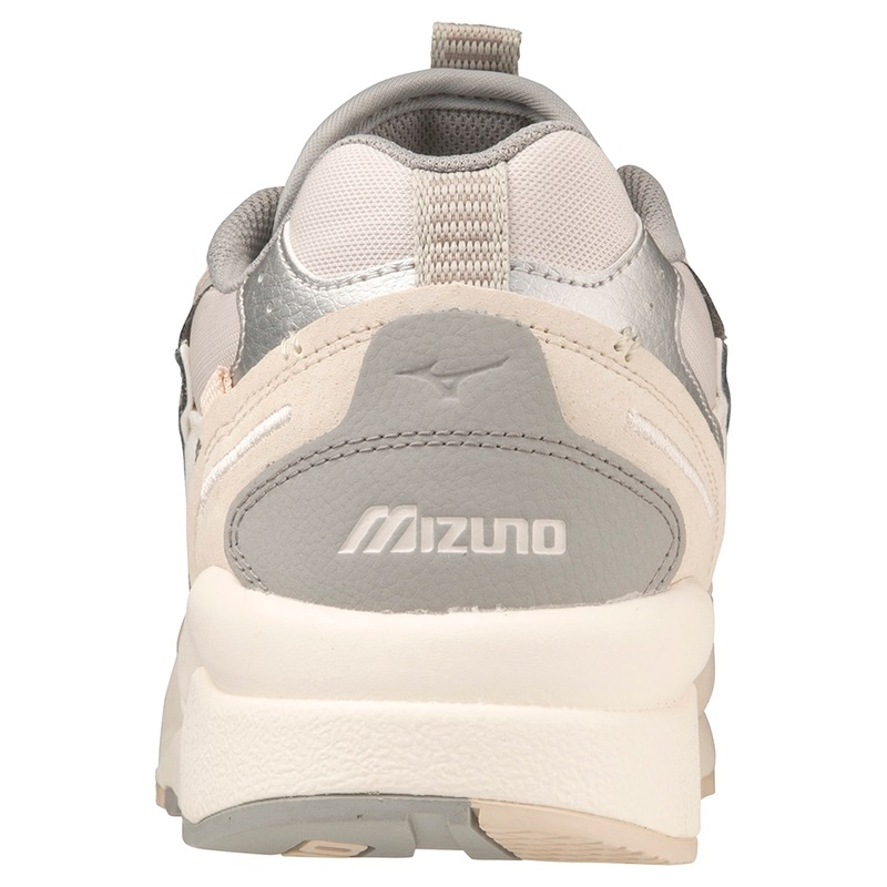 White / Grey / Brown Men's Mizuno Sky Medal Beta Sneakers | WRM457096